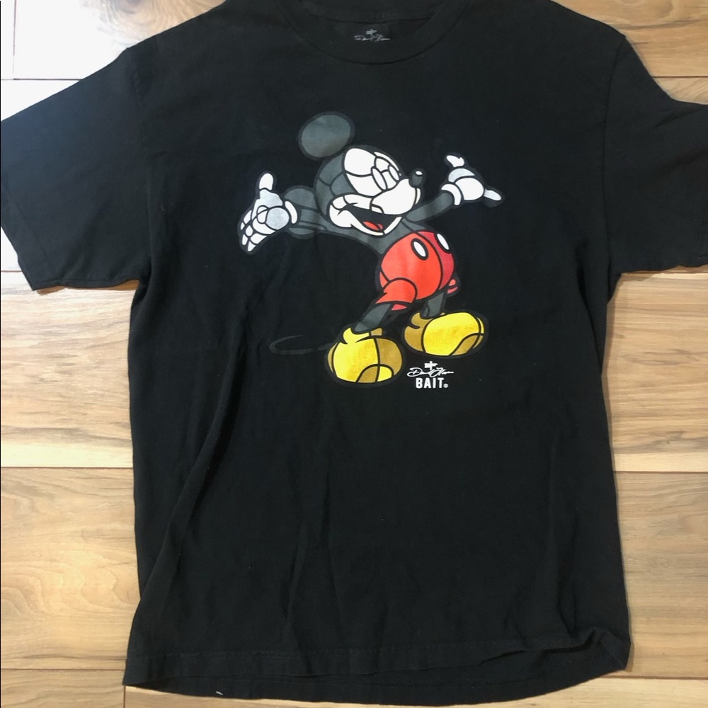 BAIT x Disney Collab Men’s black Mickey Tee LARGE